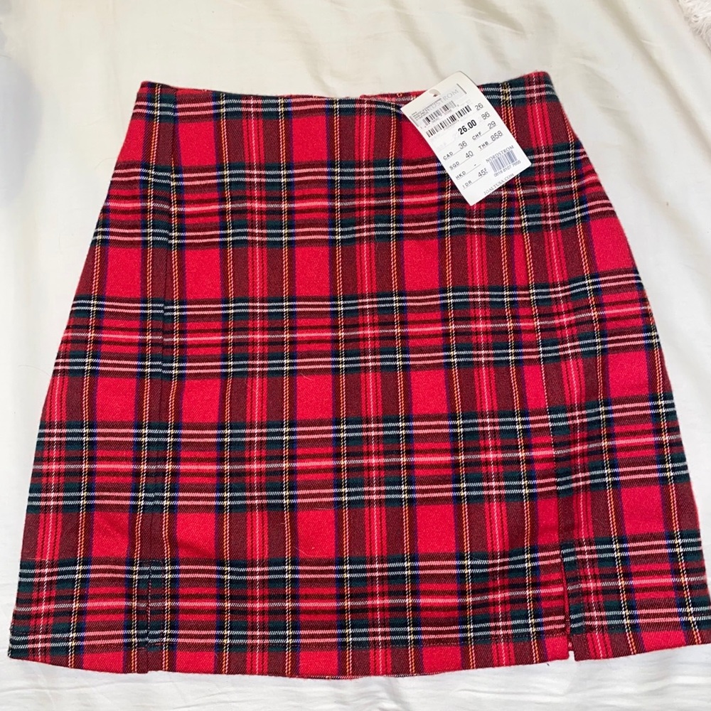 NWT- Plaid Zip-Up Skirt